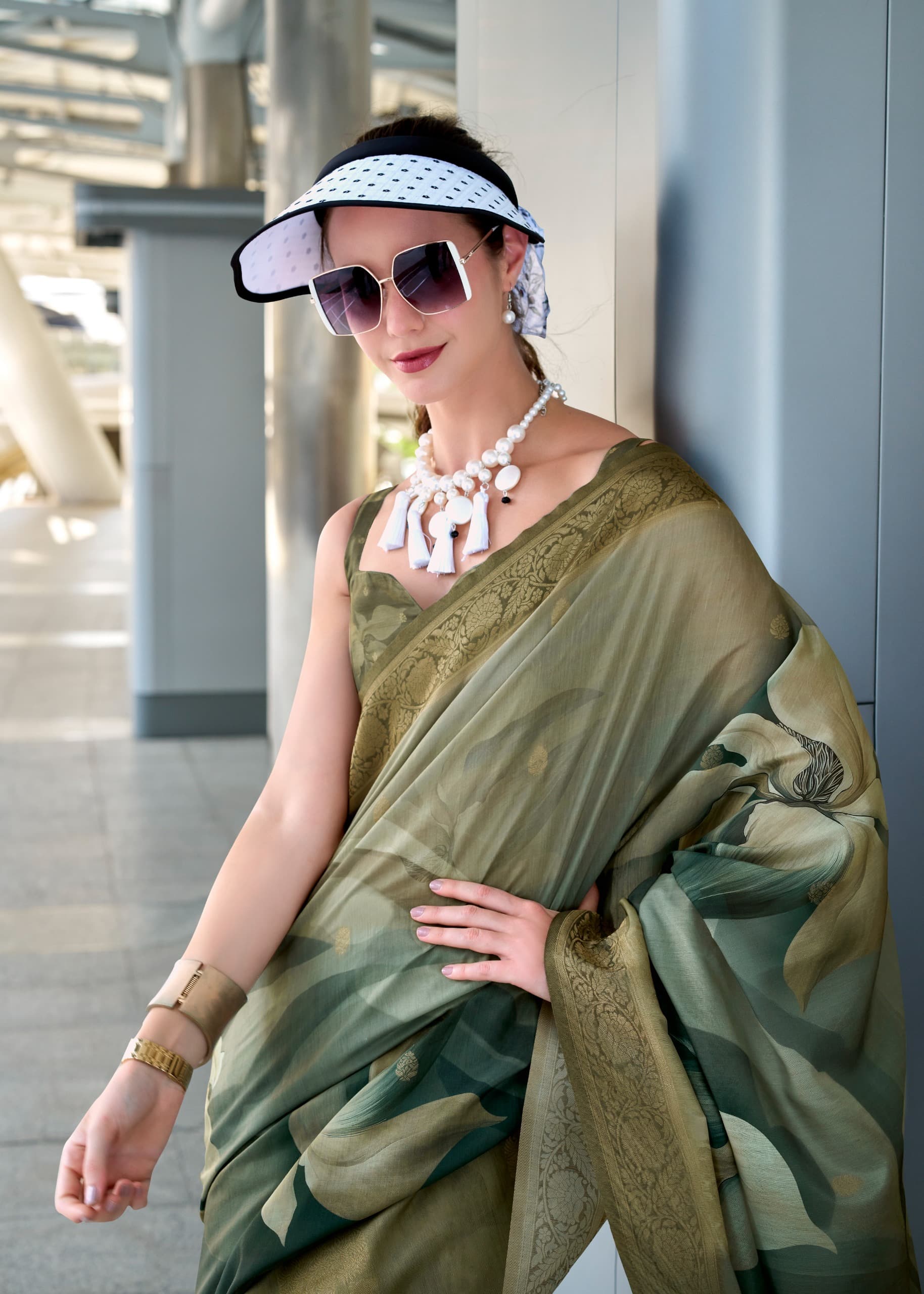 Product Image - Elegant Designer Pichwai Saree in Handloom Modal Silk