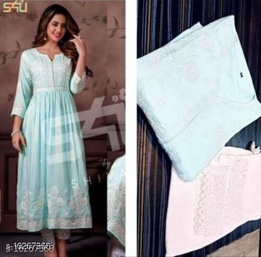 Product Image - Stylish 2-Piece Summer Suit Set - 3