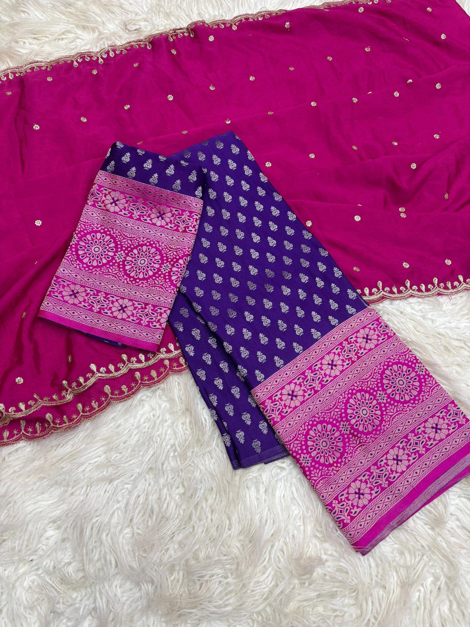 Product Image - Exquisite Pongal Special Designer Saree with Banarasi Border and Chiffon Dupatta - Festive Wear