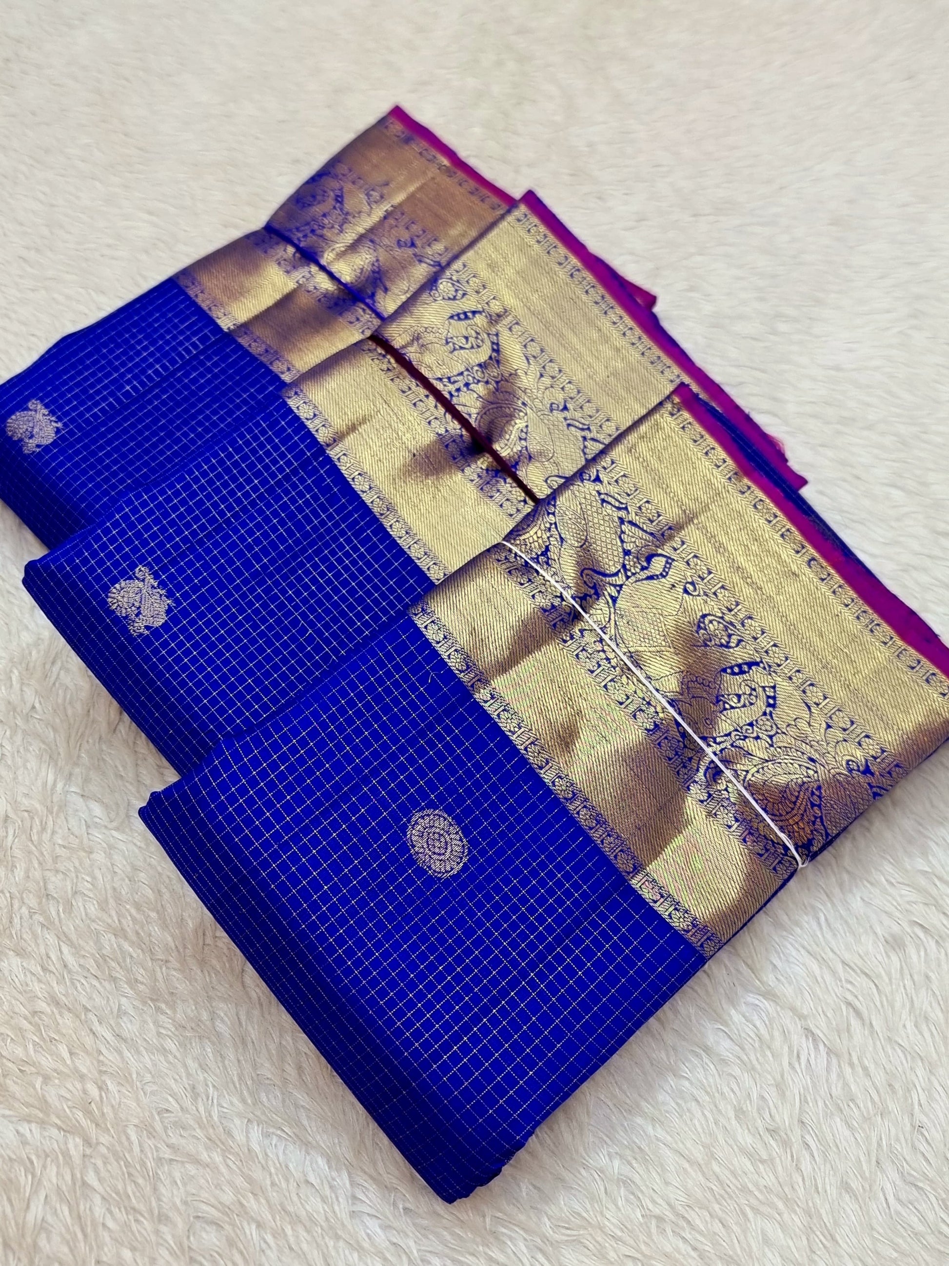 Product Image - Exquisite Kanchipuram Silk Saree with 2 Gram Gold Zari - Handwoven Vairaoosi Pattern