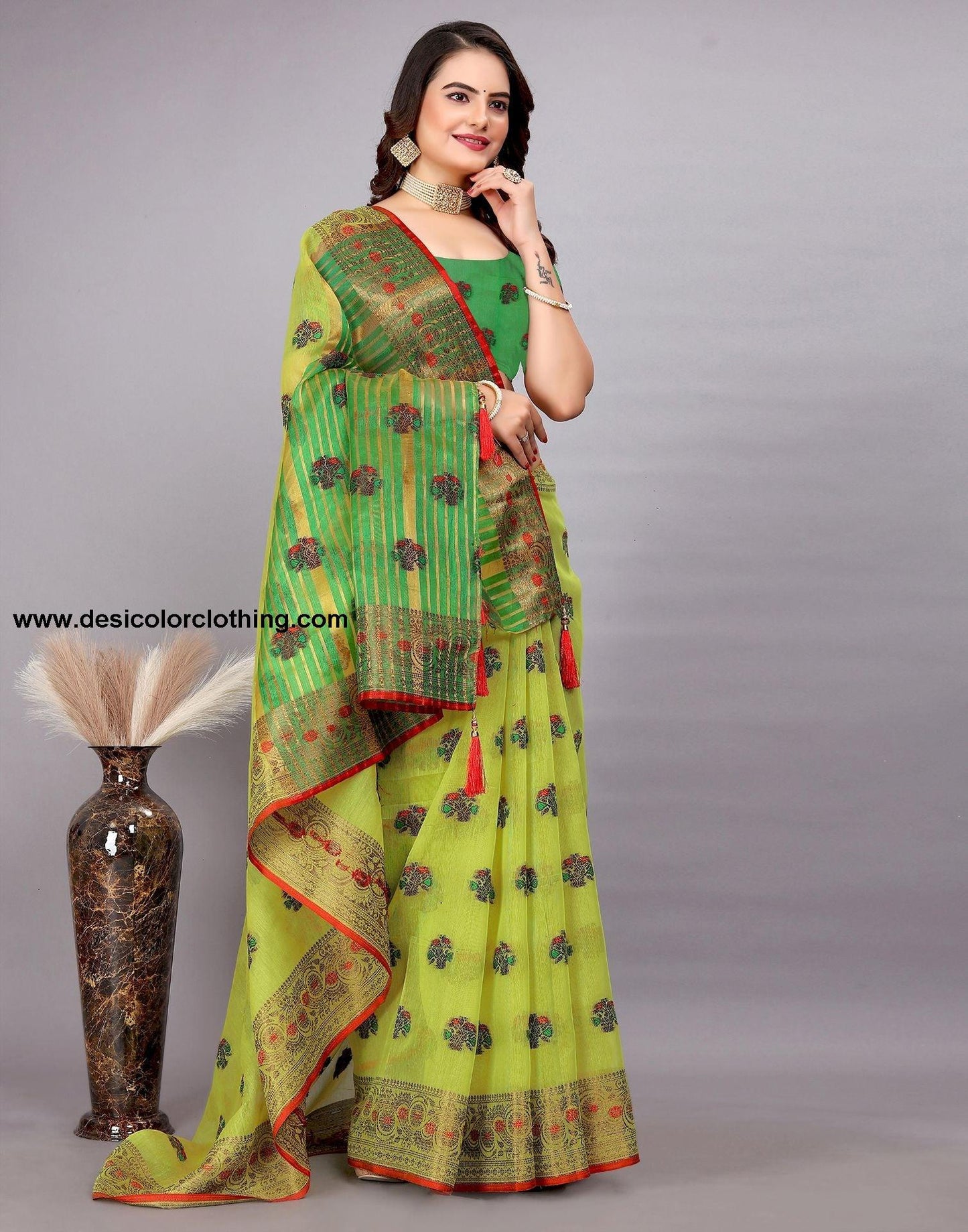 Dark Green Plain Cotton Saree