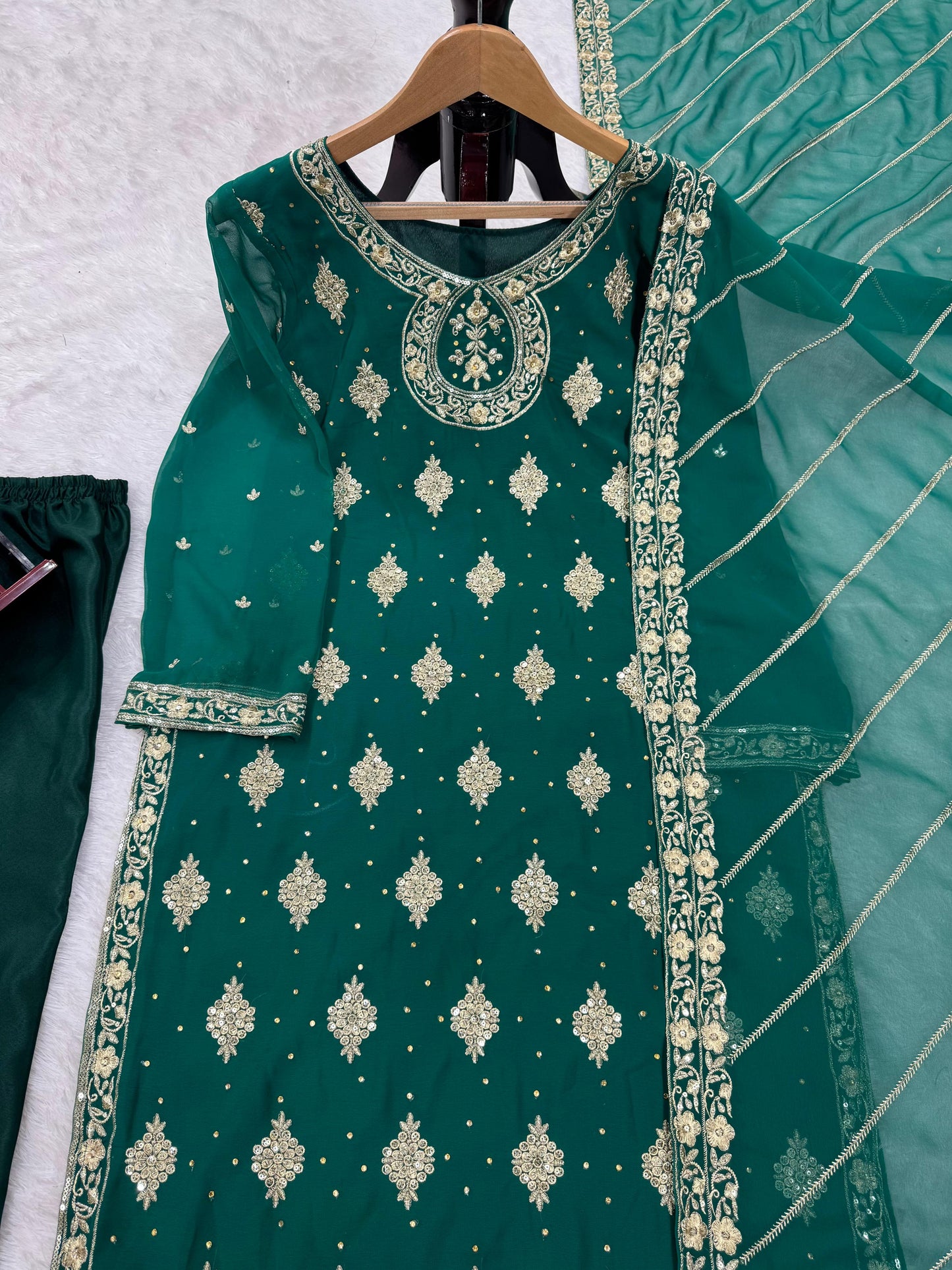 Product Image - Designer Georgette Ethnic Wear | 5813 Series Festive Attire