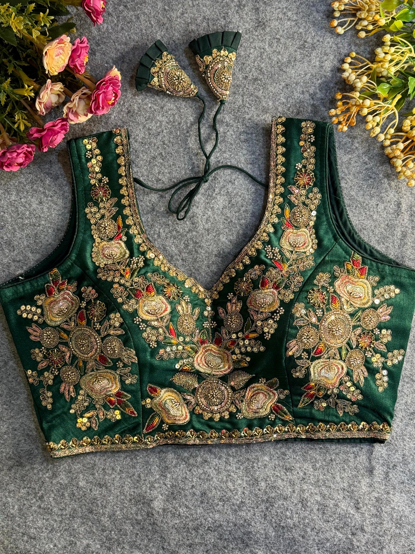 Designer Ready-Made Blouses | Stylish & Perfect-Fit Saree Blouses Online DesiColorClothing