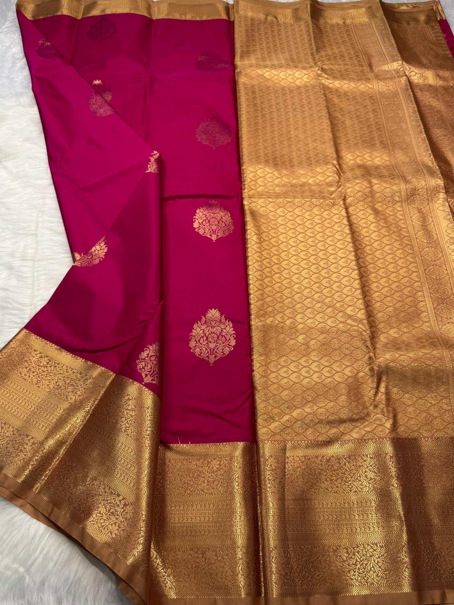 Product Image - Elegant Semi Kanchi Designer Saree