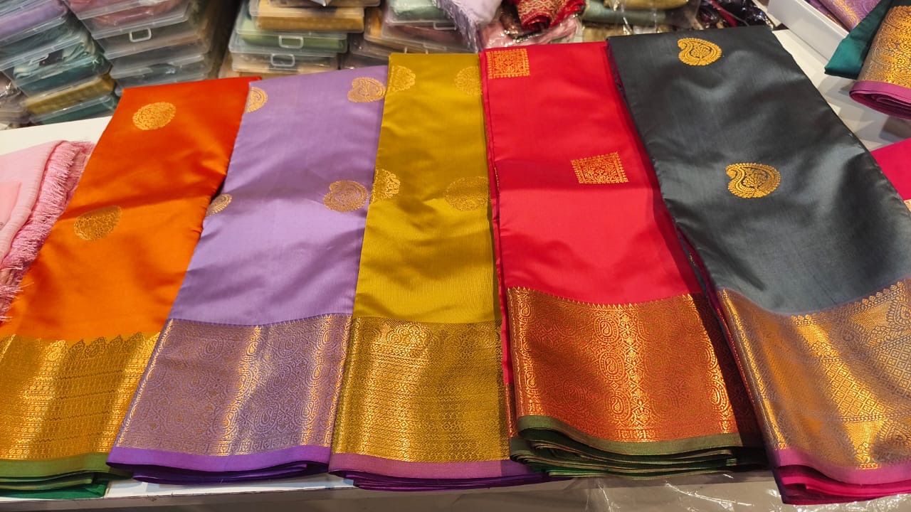 Soft Silk Pattu Sarees | Elegant & Lightweight Silk Sarees Online DesiColorClothing