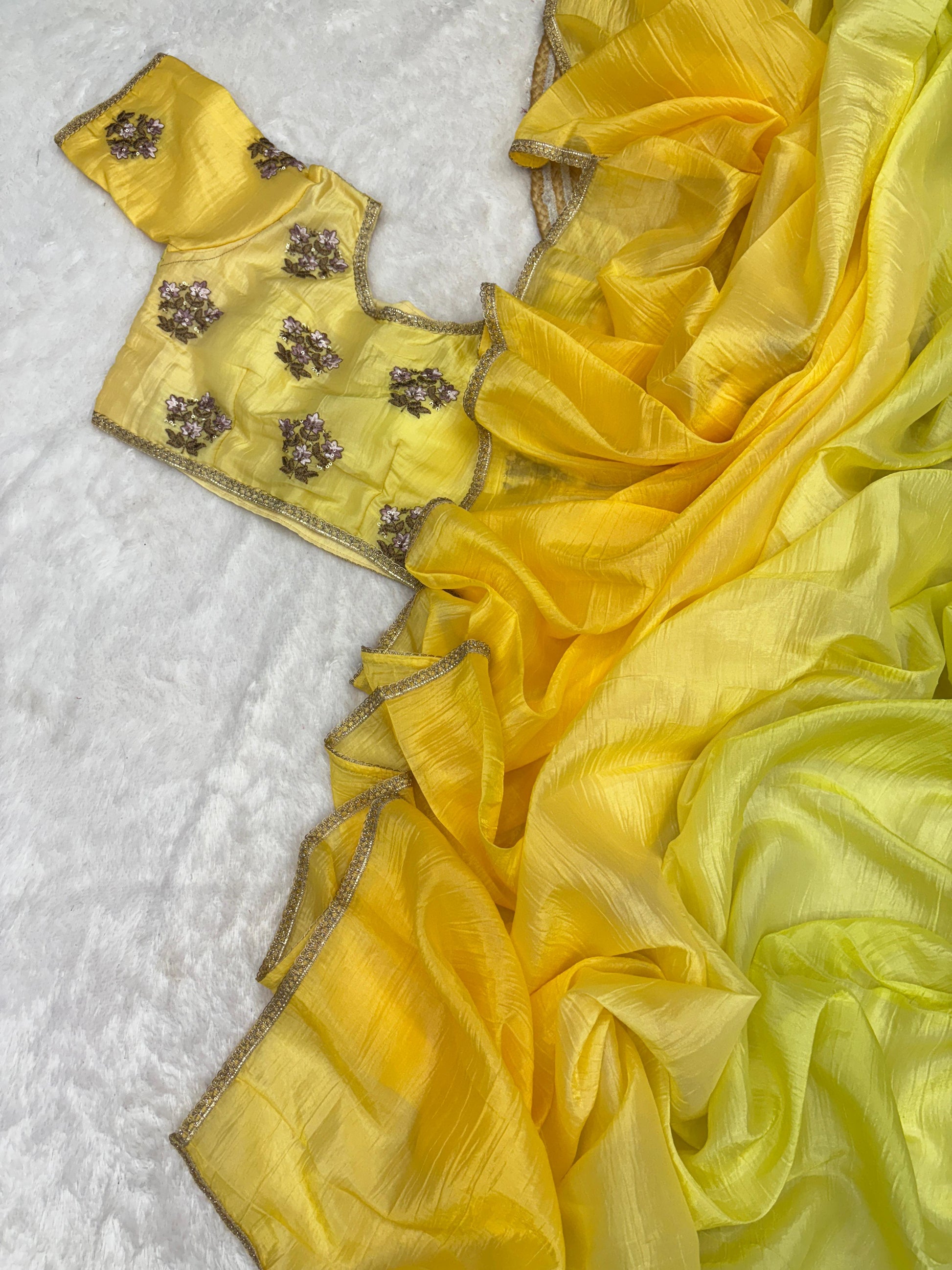 Product Image - Magic Soft Designer Fendy Crush Silk Saree - Festive Ethnic Wear