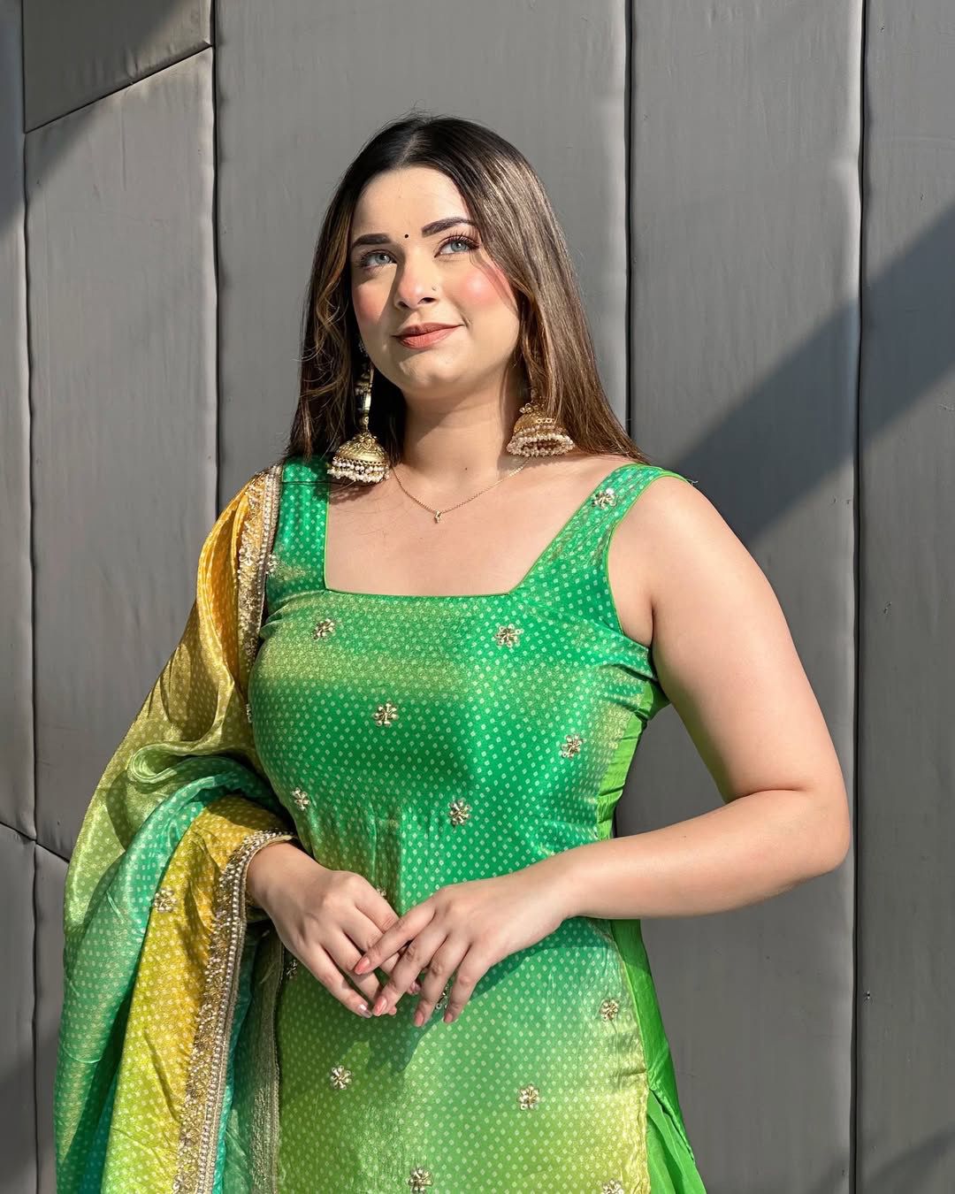 Product Image - Elegant Green Bandhej Print Suit with Beadwork | Designer Festive Wear