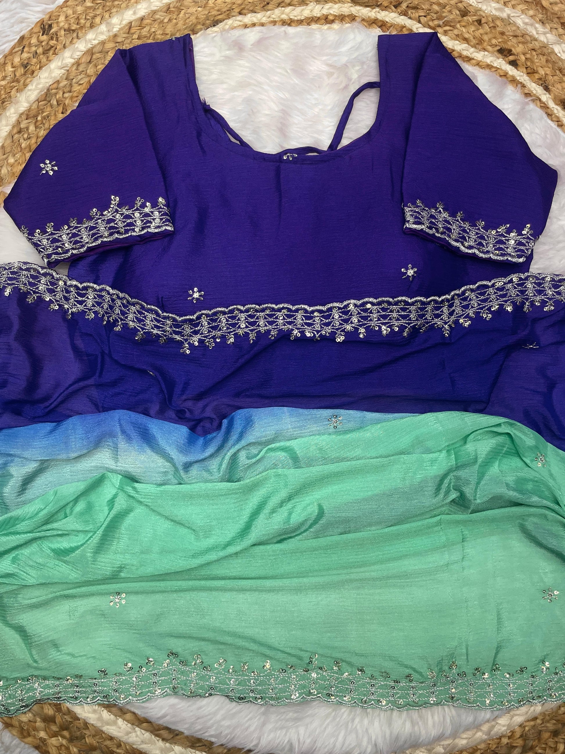 Product Image - Elegant Chinnon Saree with Heavy Embroidery and Jari Work