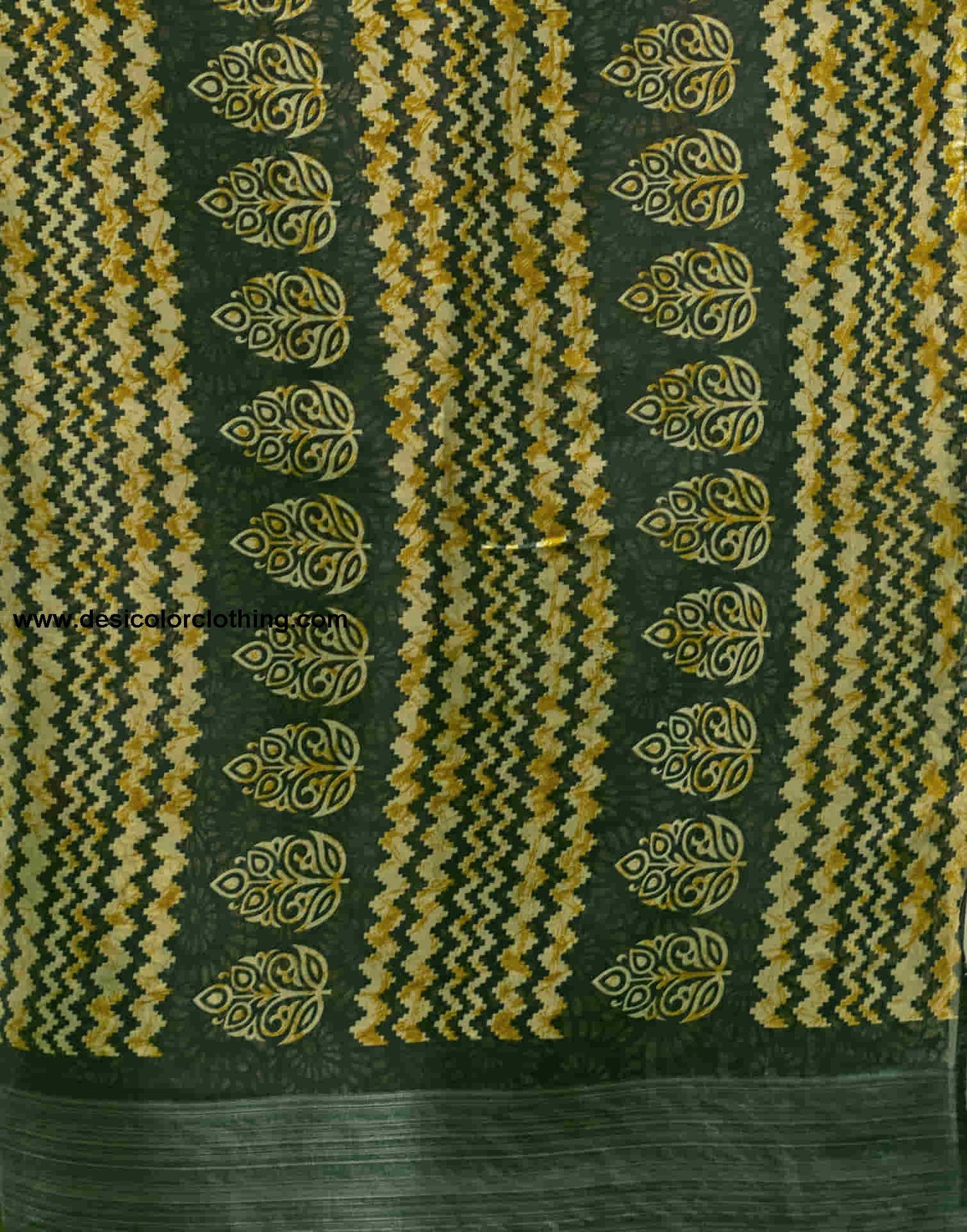 Dark Green Cotton Printed Saree