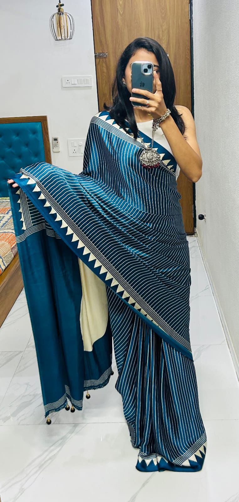 Product Image - Designer Georgette Saree for Weddings and Festive Occasions