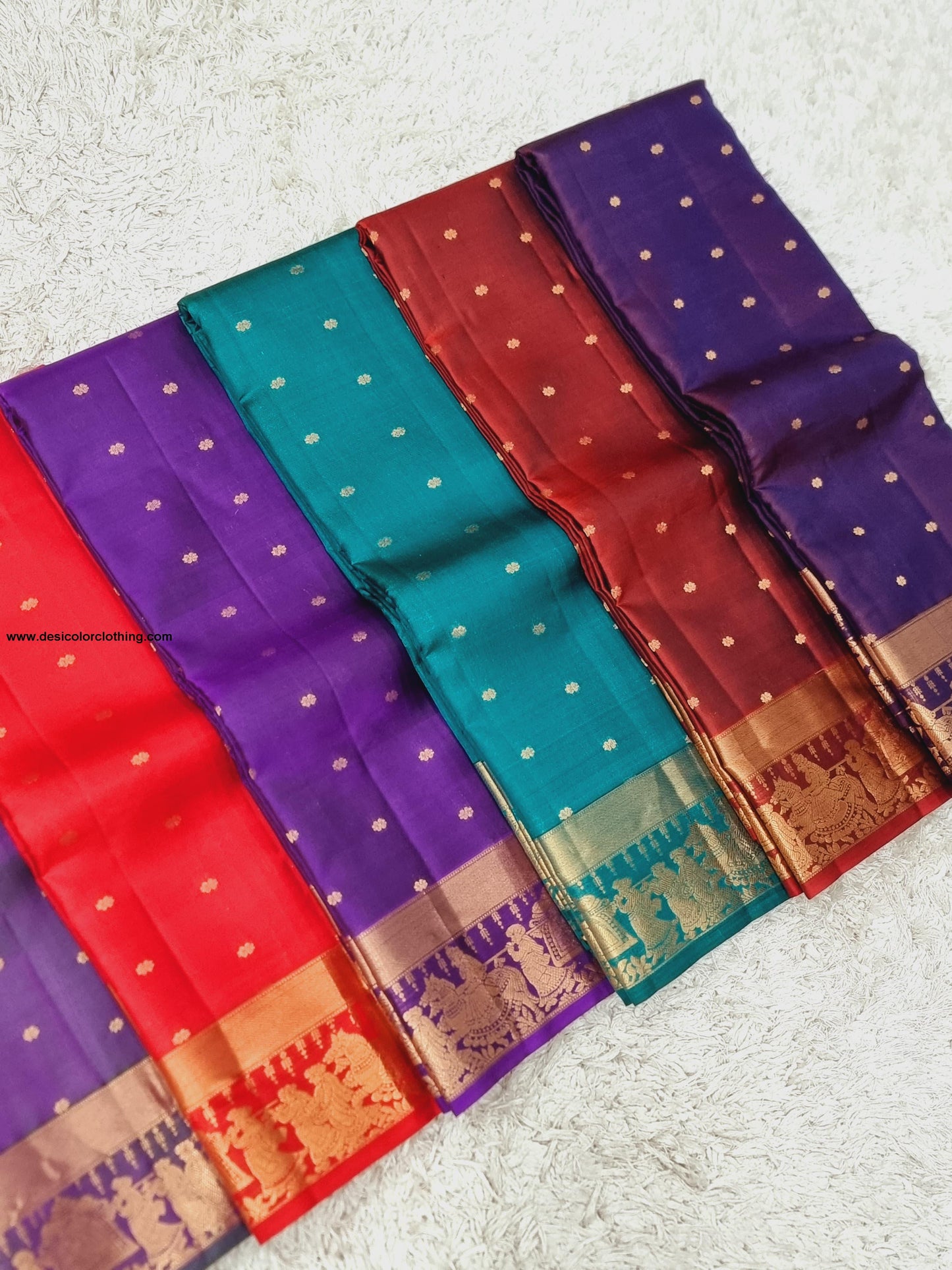 Kanchipuram 100% Pure Handwoven Silk Saree with Pallakku Border
