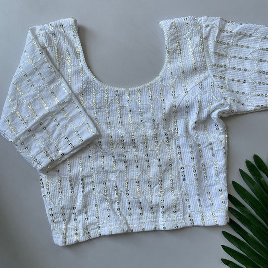 Product Image - Elegant Stretchable Blouse for Effortless Style - 1