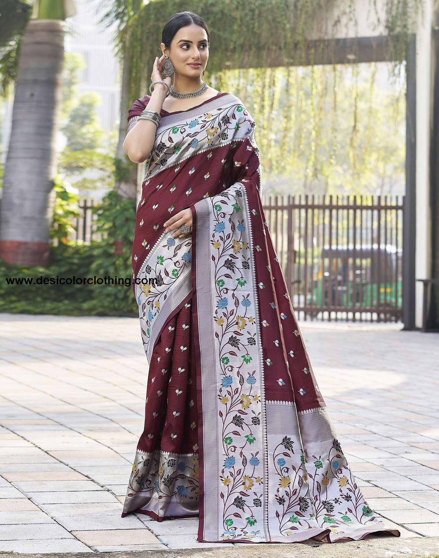 Silver Jacquard Silk Saree