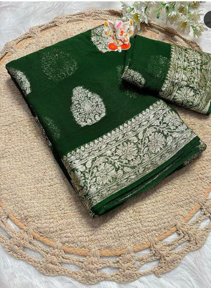 Product Image - Designer Viscose Georgette Saree with Contrast Blouse - Perfect for Festive & Wedding Wear