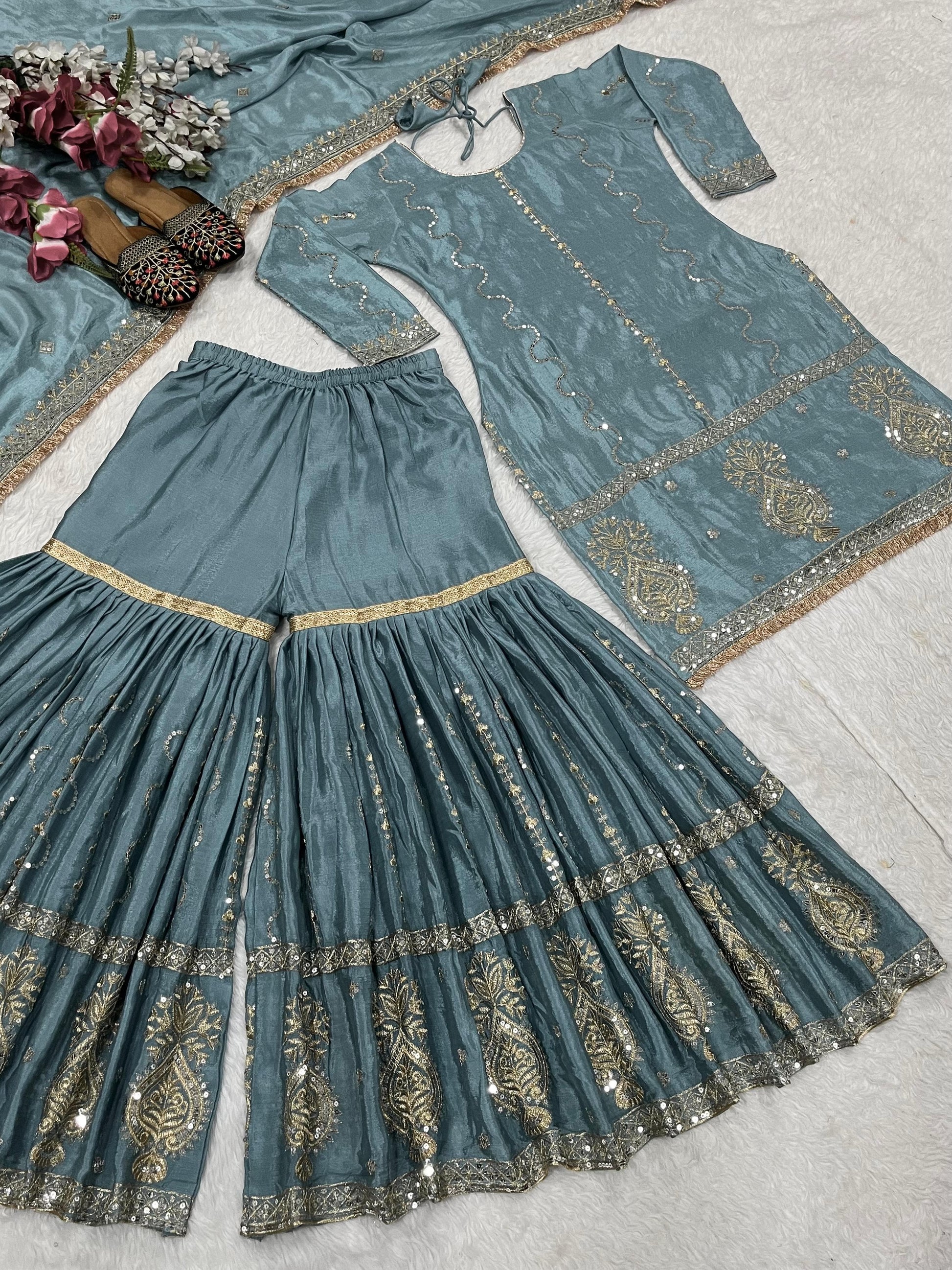 Product Image - Designer Chinon Silk Embroidered Saree Set
