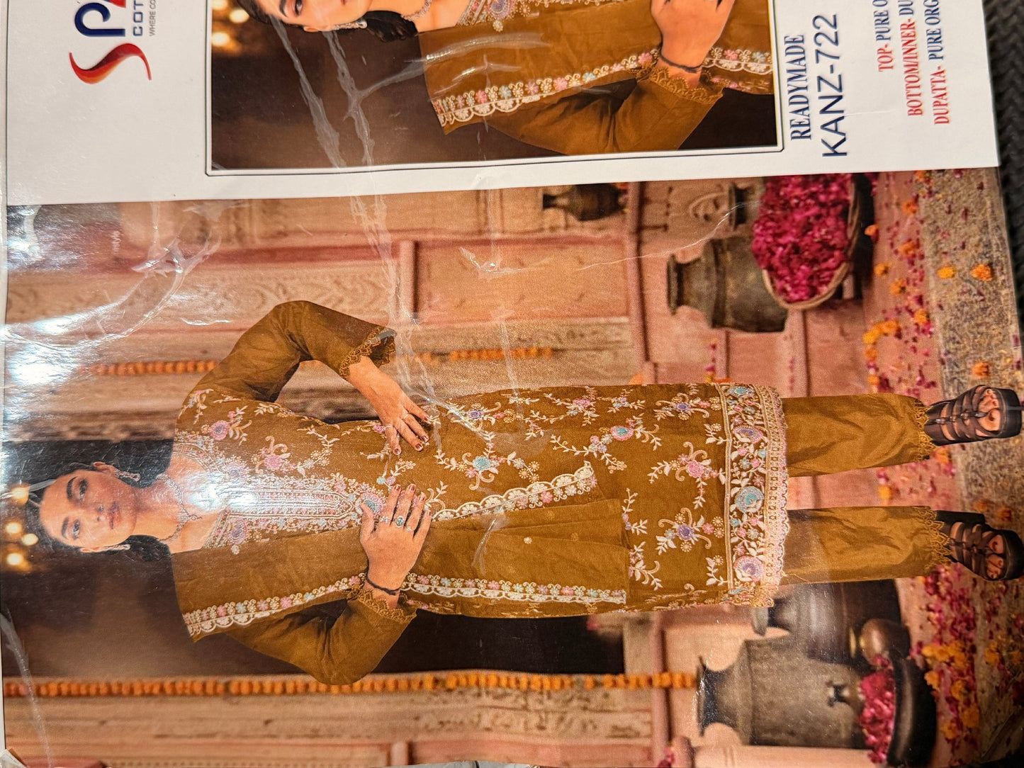 Product Image - Elegant Designer Party Wear Suits for Women - 8
