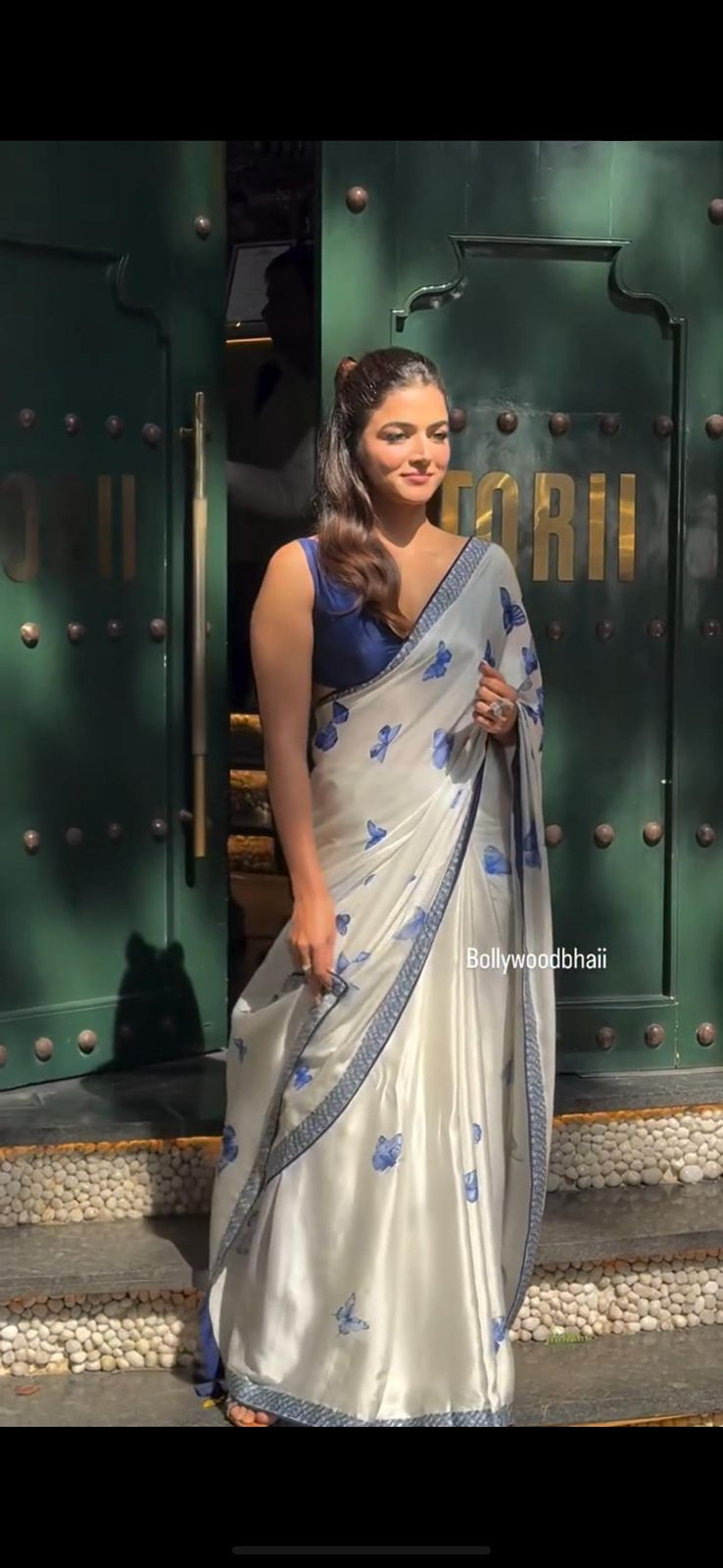 Product Image - Designer Georgette Saree - Bollywood Celebrity Collection