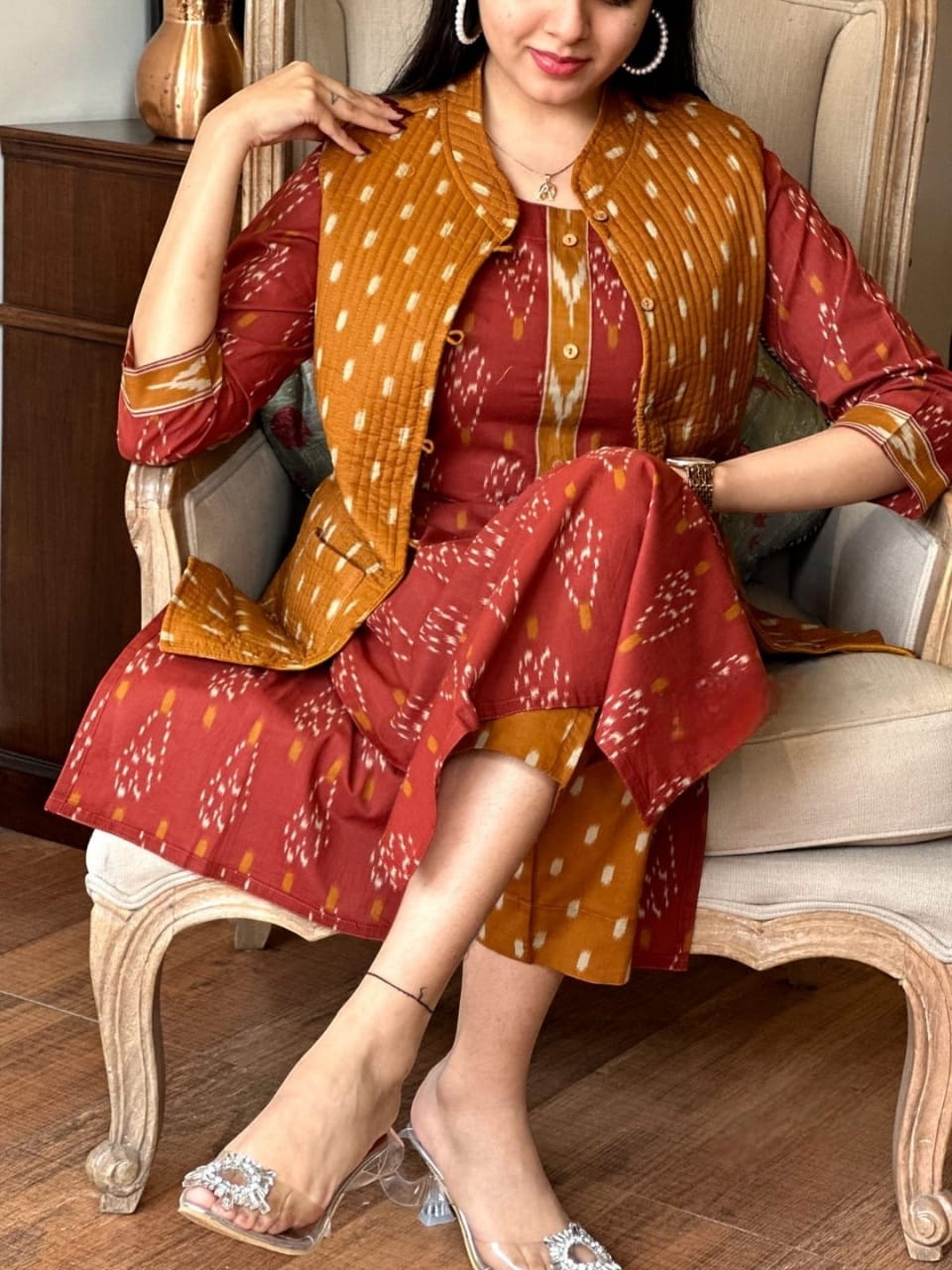 Product Image - Voluminous Jacket Suit Set - Elegant Cotton Ethnic Wear