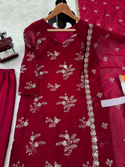 Product Image - Designer <em>Ek Level UP</em> Festive Wear Set