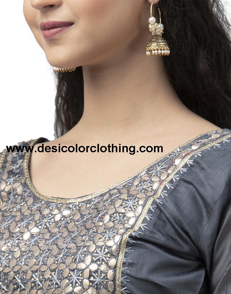 Ravishing Grey Cotton Thread Work Unstitched Salwar Suit
