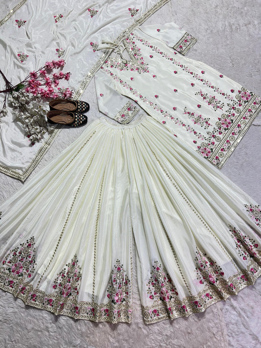 Product Image - Pure chinnon suit 