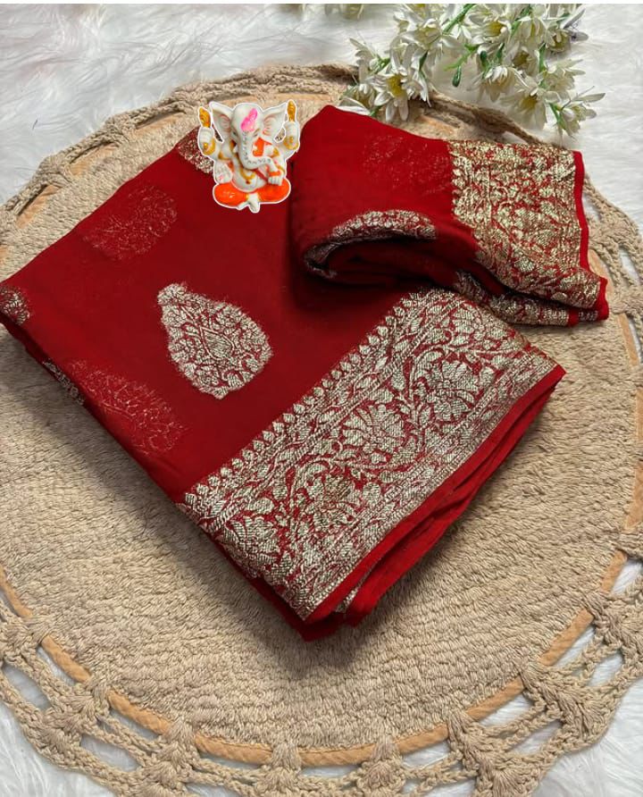 Product Image - Designer Viscose Georgette Saree with Contrast Blouse - Perfect for Festive & Wedding Wear