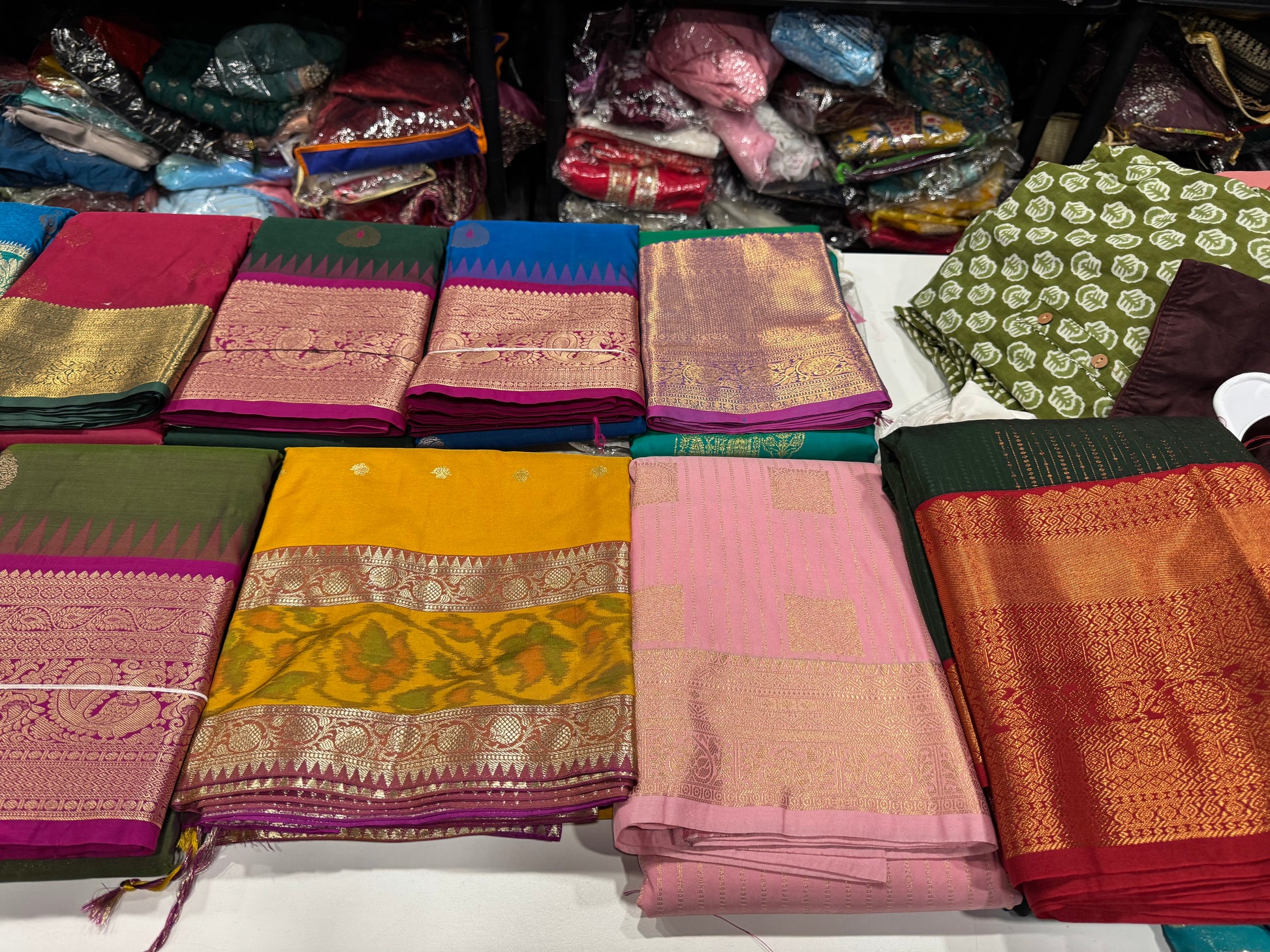Semi & Pure Kanchipuram Pattu Sarees | Authentic Silk Sarees Online DesiColorClothing