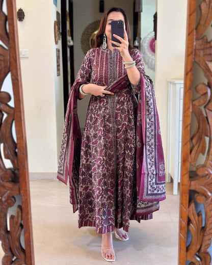Product Image - Exquisite Designer Saree & Kurta Set | Georgette Fabric, Hand Embroidery, Ethnic Wear