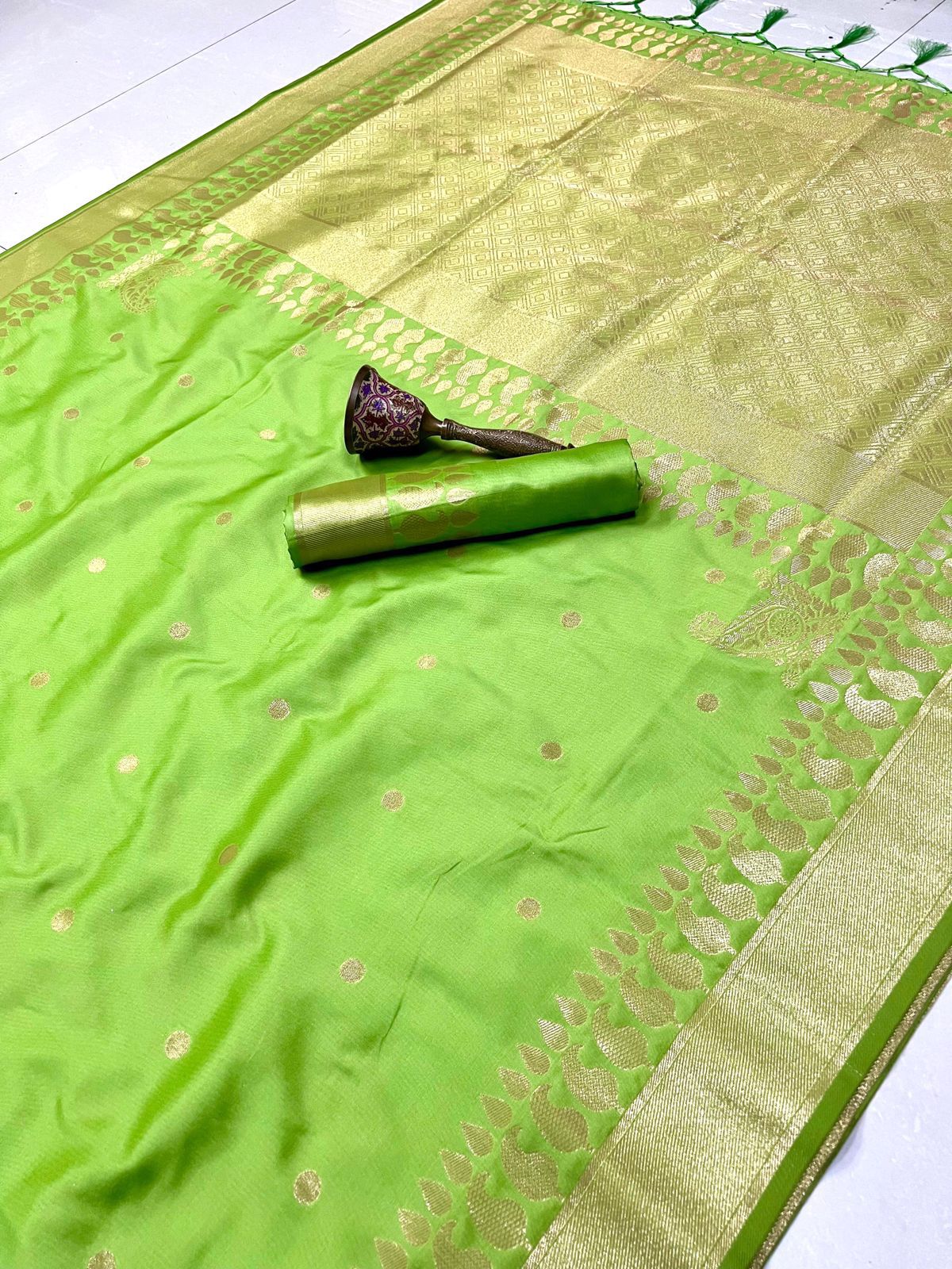 Product Image - Exquisite Pure Silk Banarasi Saree with Gold Jari and Butta Design