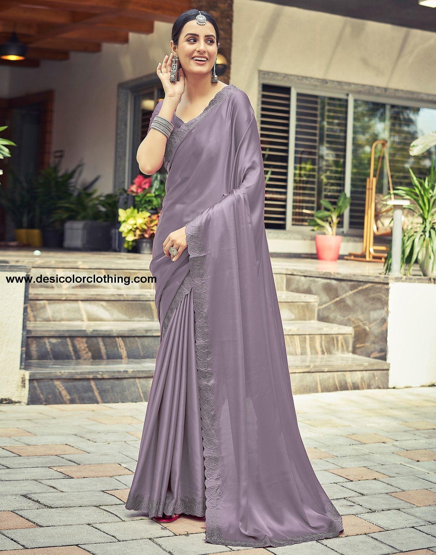 Dull Light Purple Plain Silk Saree