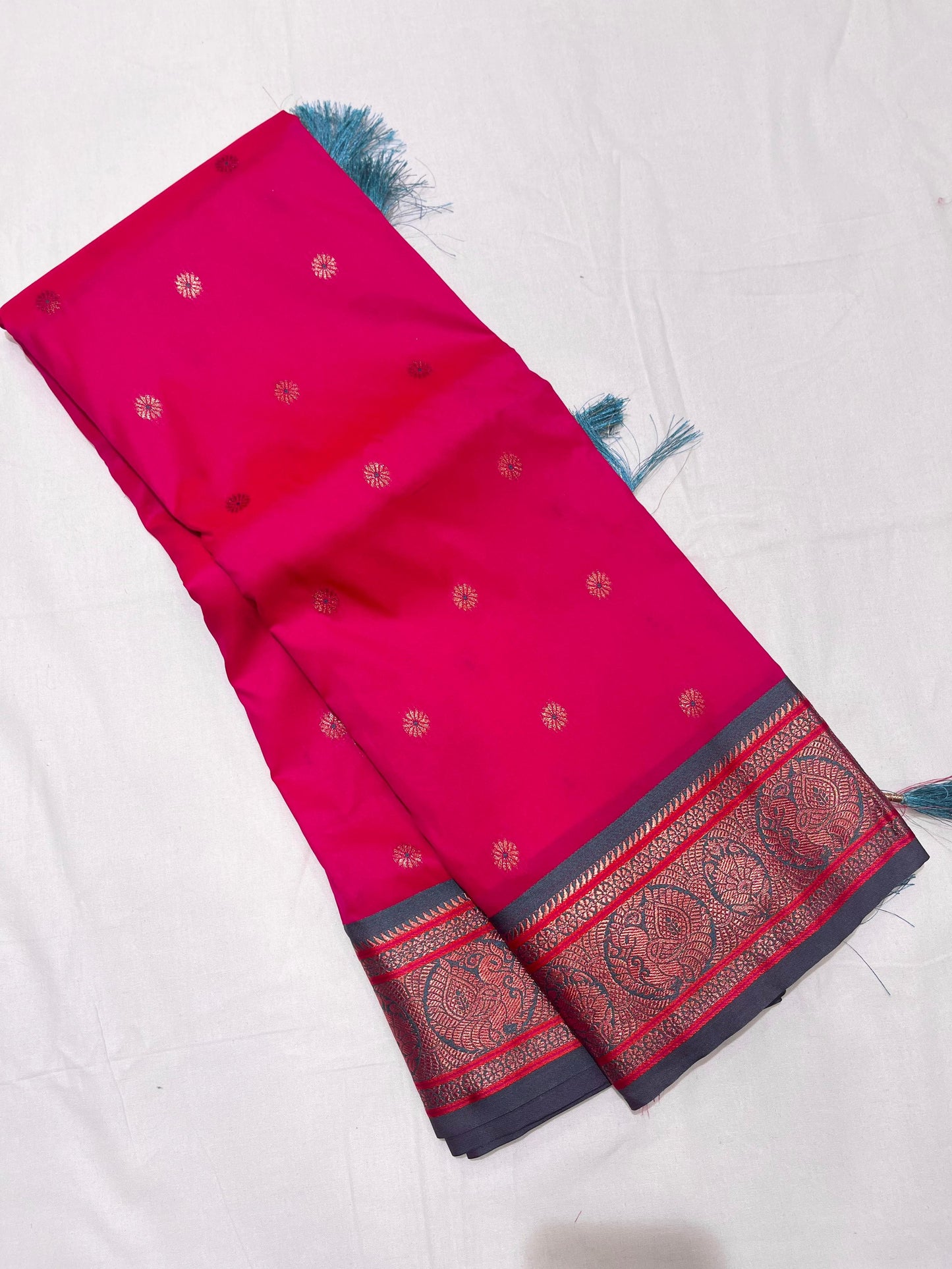 Product Image - Exquisite Soft Silk Saree with Paithani Meenakari Weaves - Festive Wear