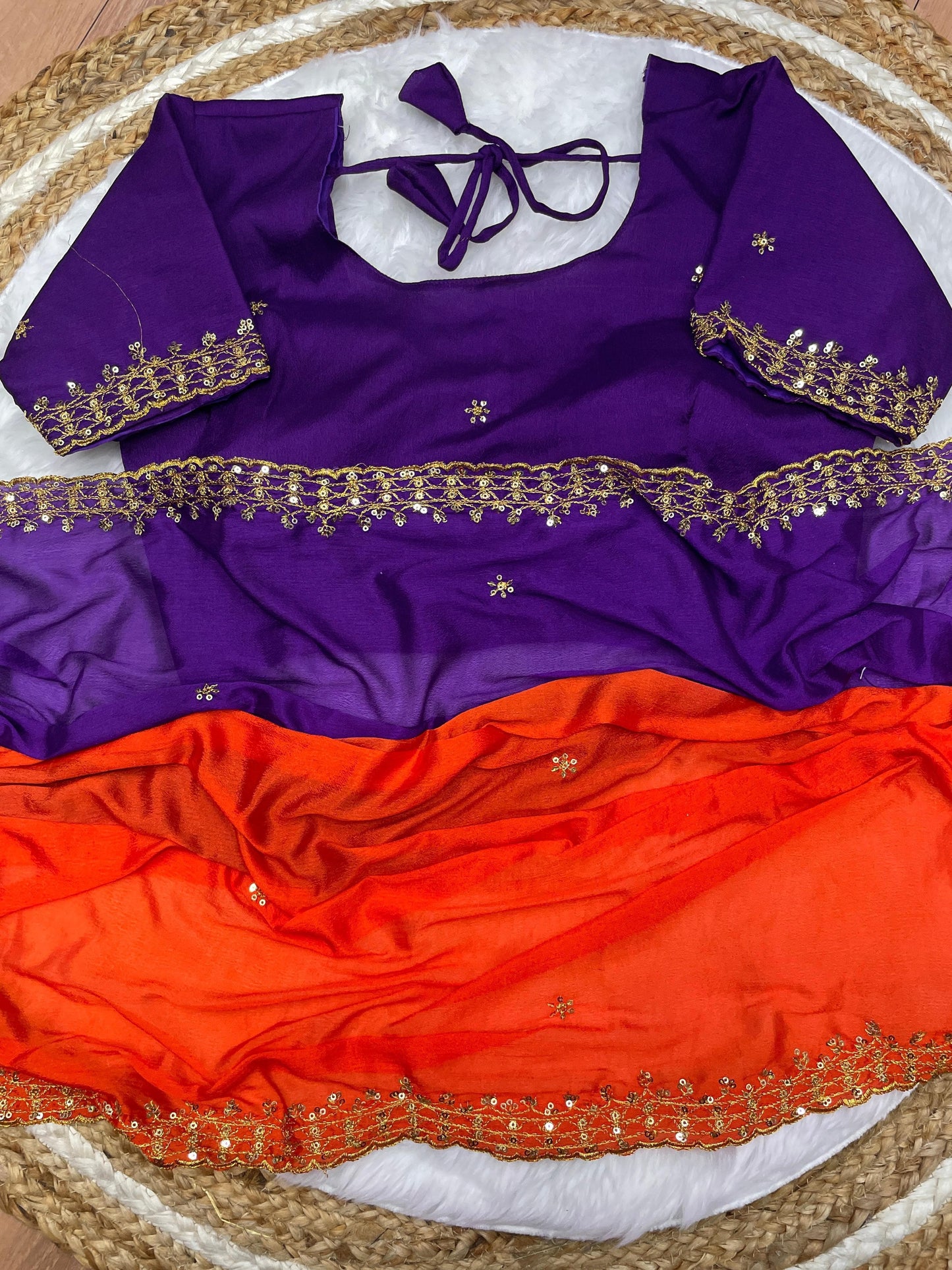 Product Image - Elegant Chinnon Saree with Heavy Embroidery and Jari Work