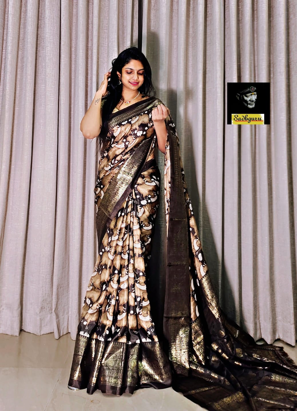 Product Image - Soft Pure Dola Silk Kalamkari Saree with Gold Foil Design – Elegant Festive Wear