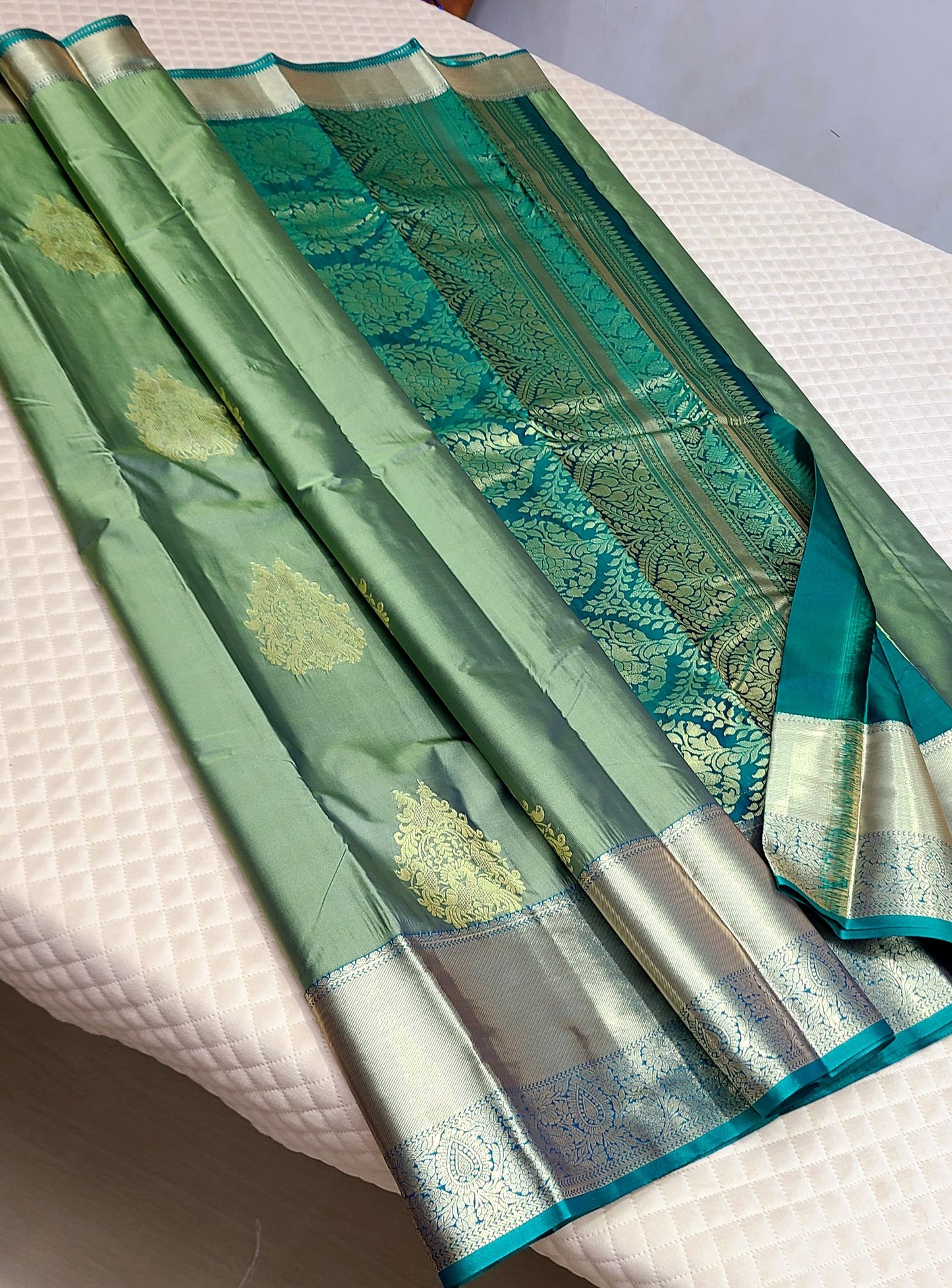 Product Image - Kanchipuram Classic Pattern Silk Sarees