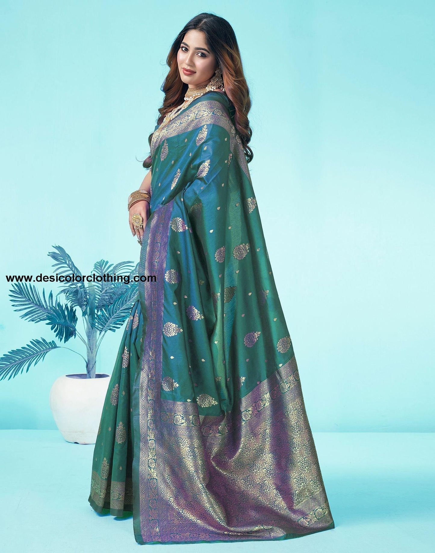 Rama Green Jacquard Silk Saree