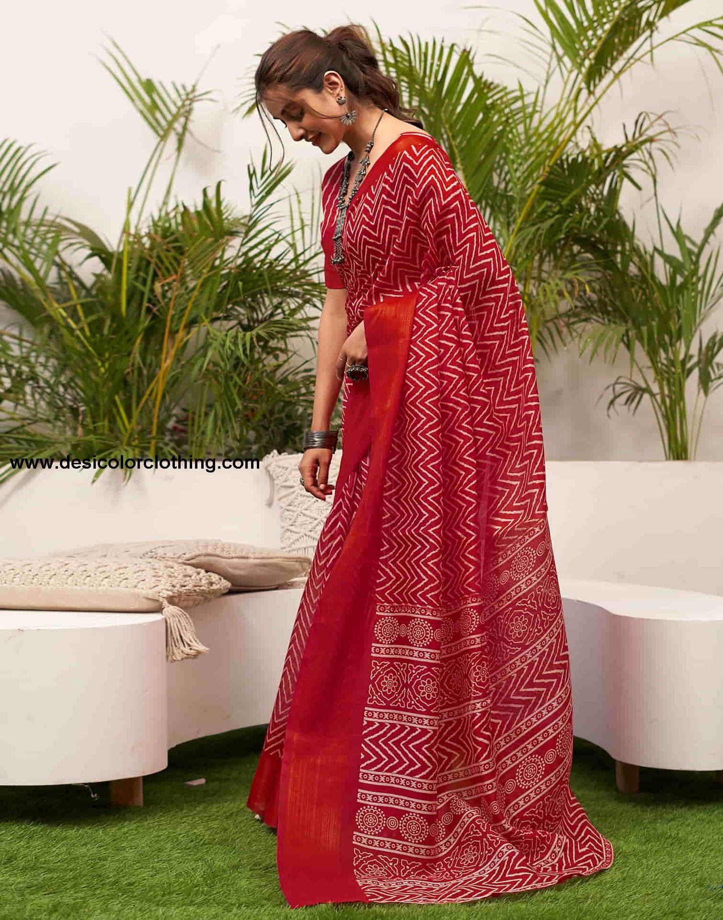 Red Cotton Printed Saree