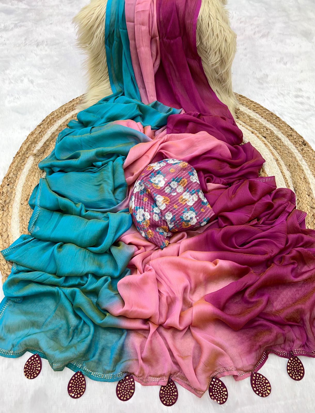 Product Image - Aruna All Time Hit Designer Saree - 3D Velvet Siffon with Diamonds Border