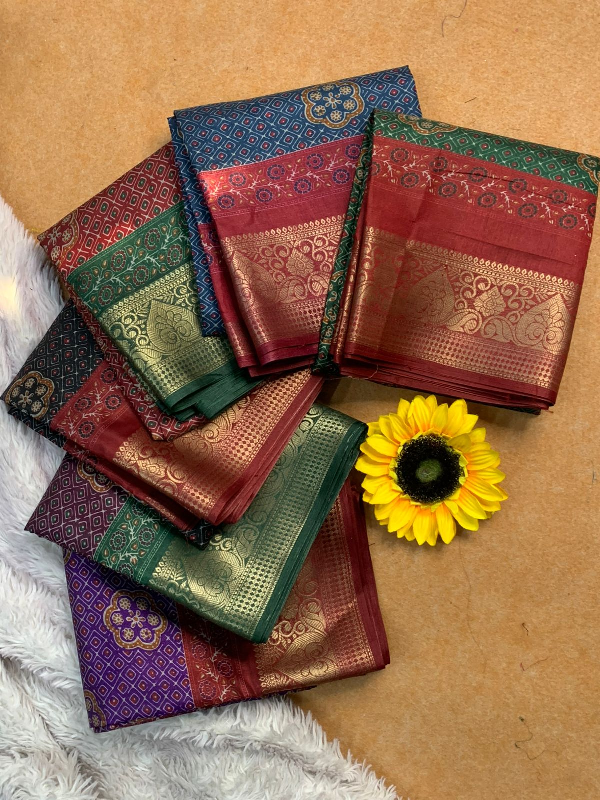 Product Image - Elegant Pavitra Bandhej Dola Silk Saree with Intricate Jéquard Buttis