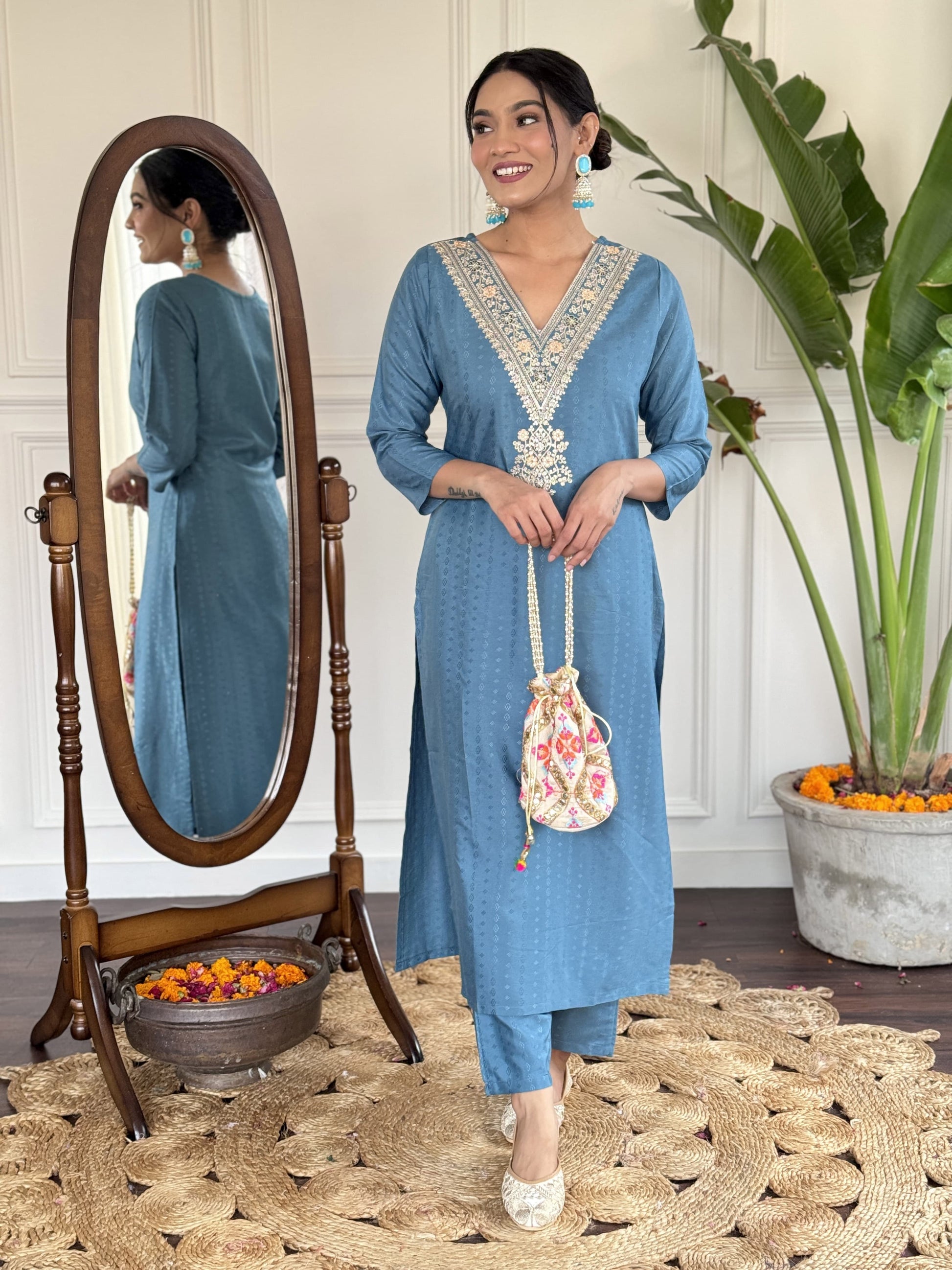 Product Image - Exquisite Designer Georgette Sarees | Festive & Wedding Wear
