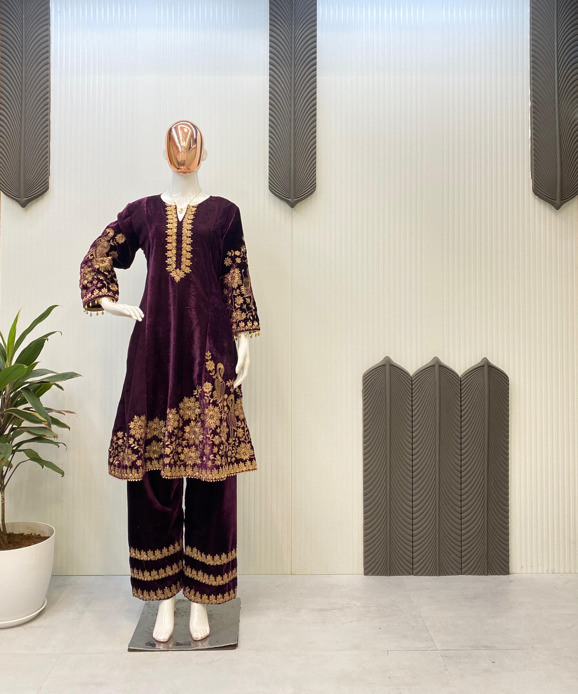 Product Image - Luxurious Velvet Embroidery Work Designer Saree for Festive Wear