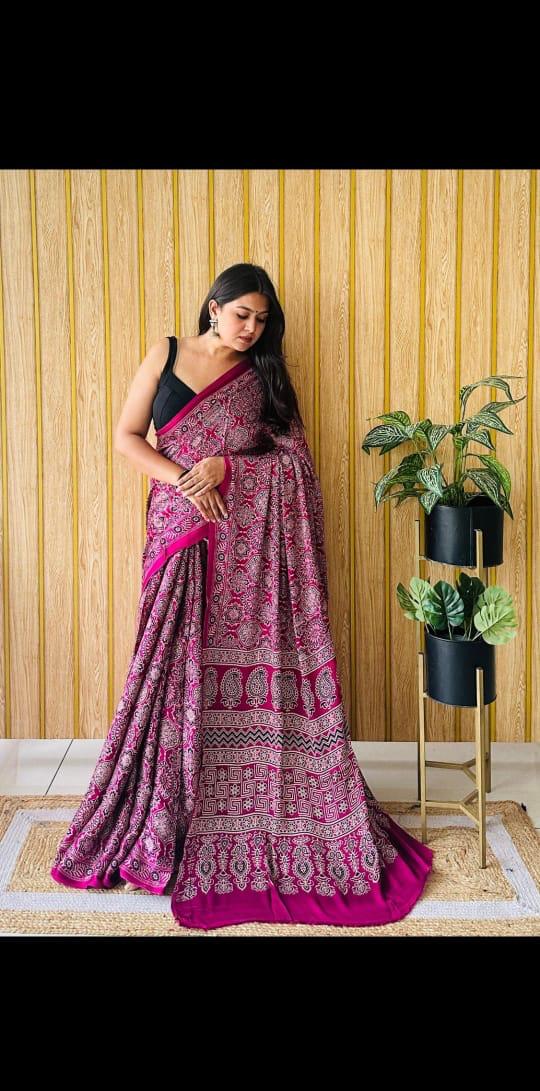 Product Image - Exquisite Semi Gajji Silk Saree with Bandhej Design