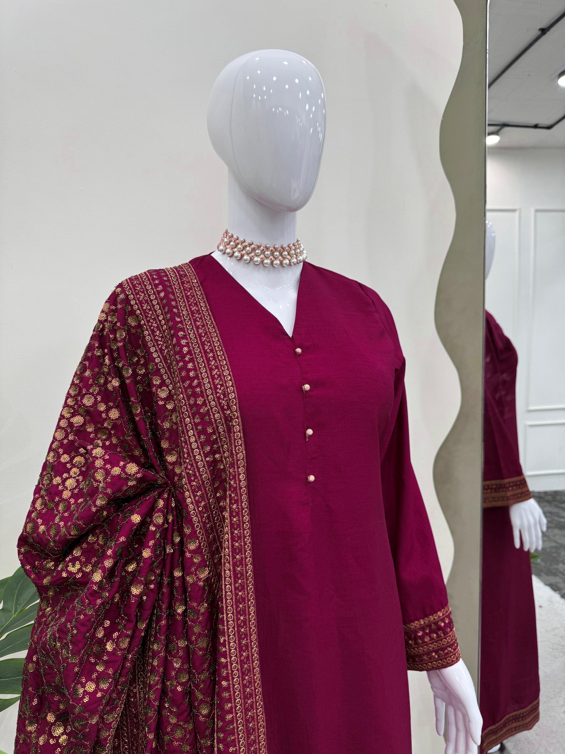 Product Image - Exquisite Designer Saree in Monsoon Silk - Perfect for Festive Wear