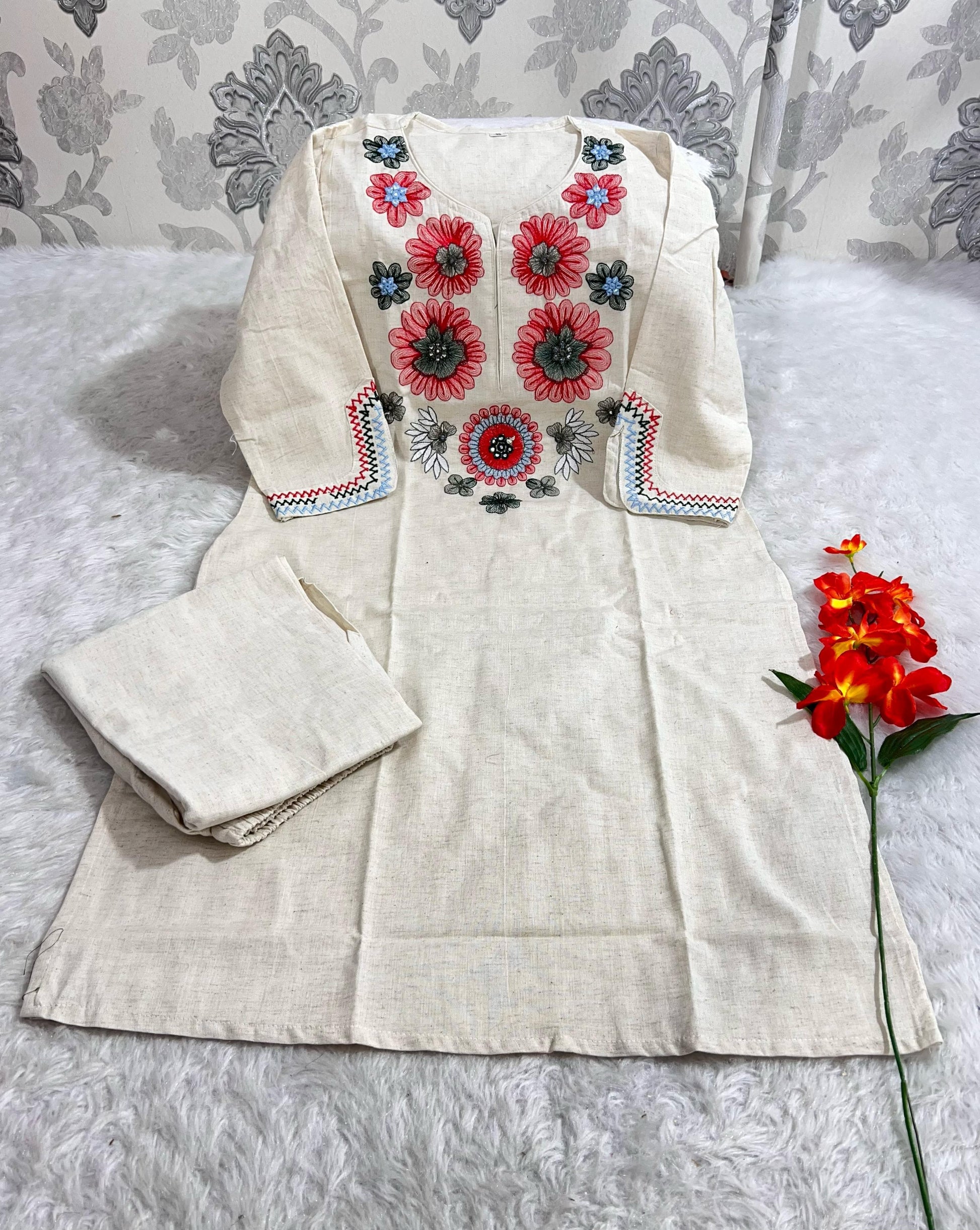 Product Image - Designer Kurta Pant Sets in Cotton Flex