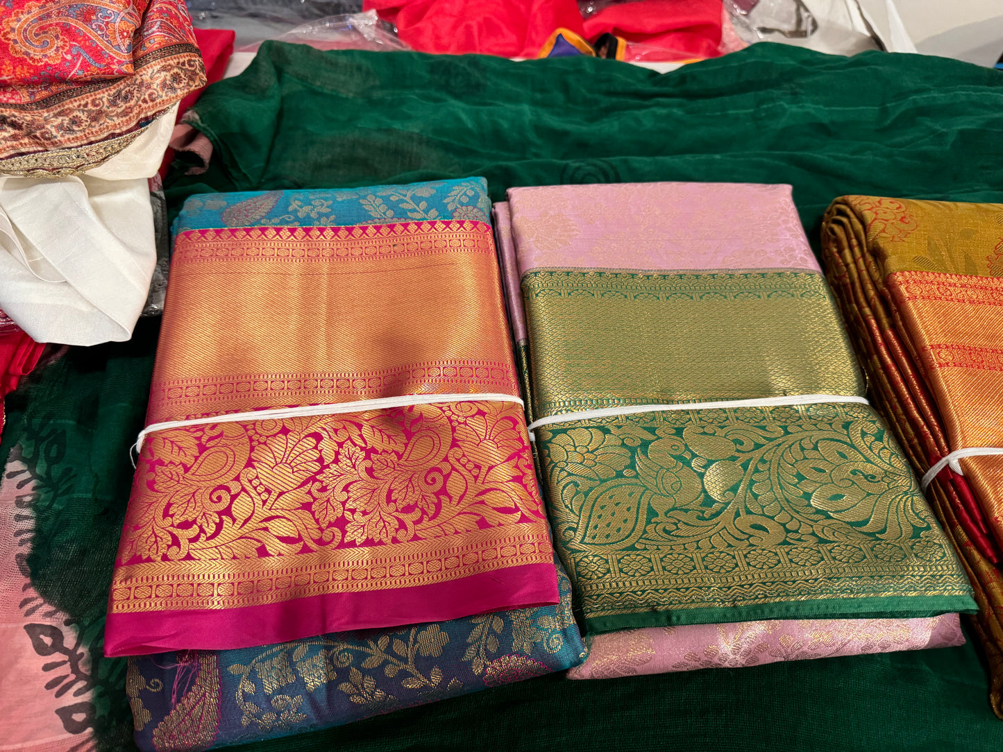 Kachipuram pattu saree