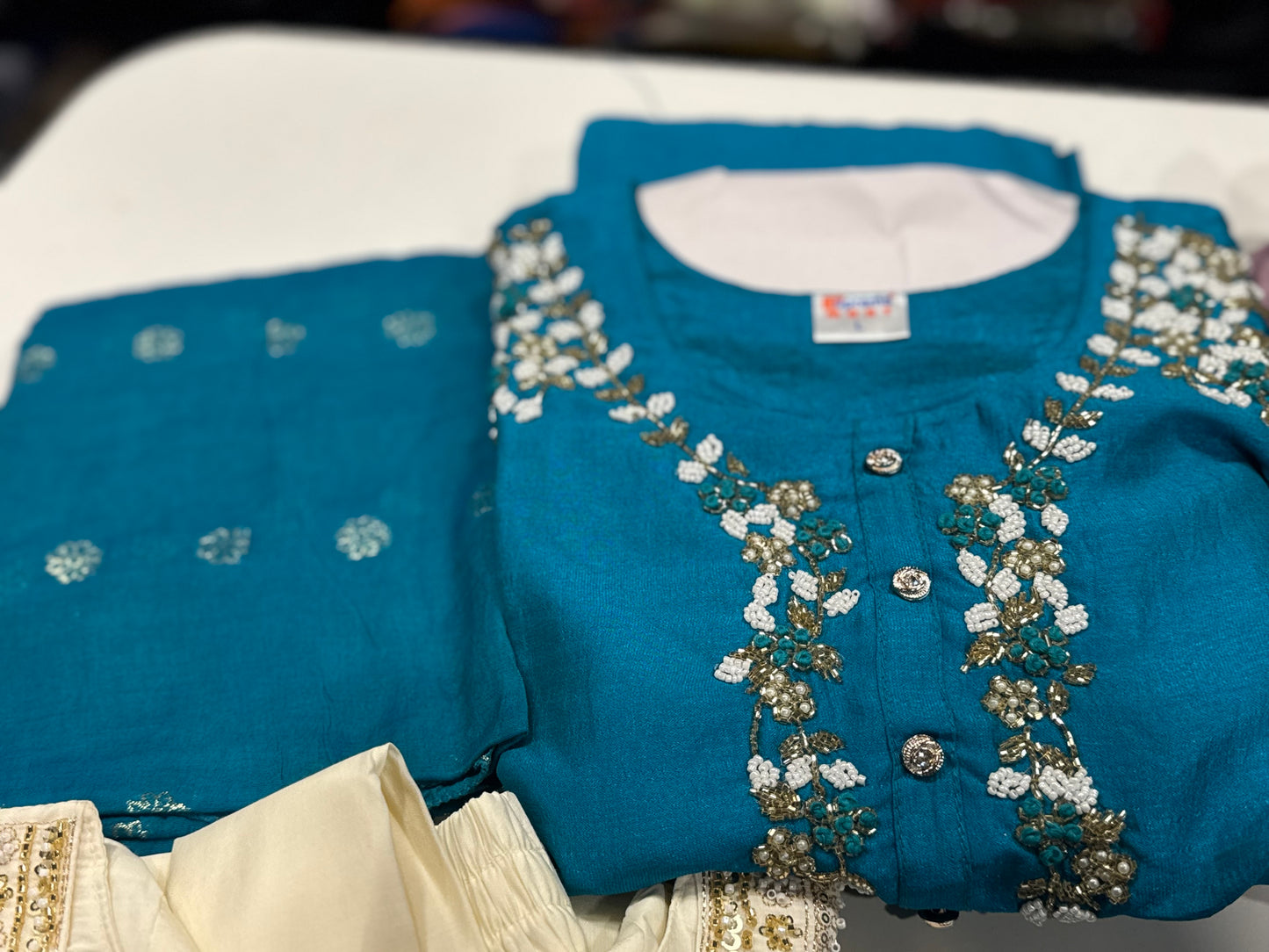 Women’s Party Wear Suits | Stylish Ethnic & Festive Suits for Ladies Online DesiColorClothing