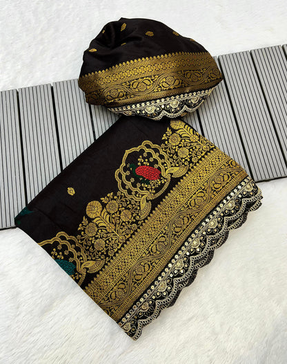Product Image - Elegant Bridal Designer Saree