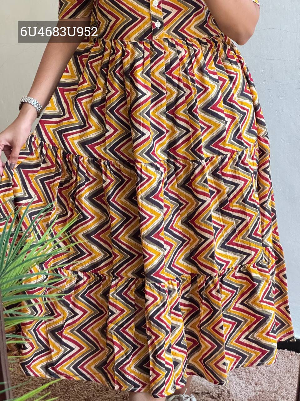 Product Image - Elegant Designer Georgette Saree - Perfect for Festive and Wedding Wear