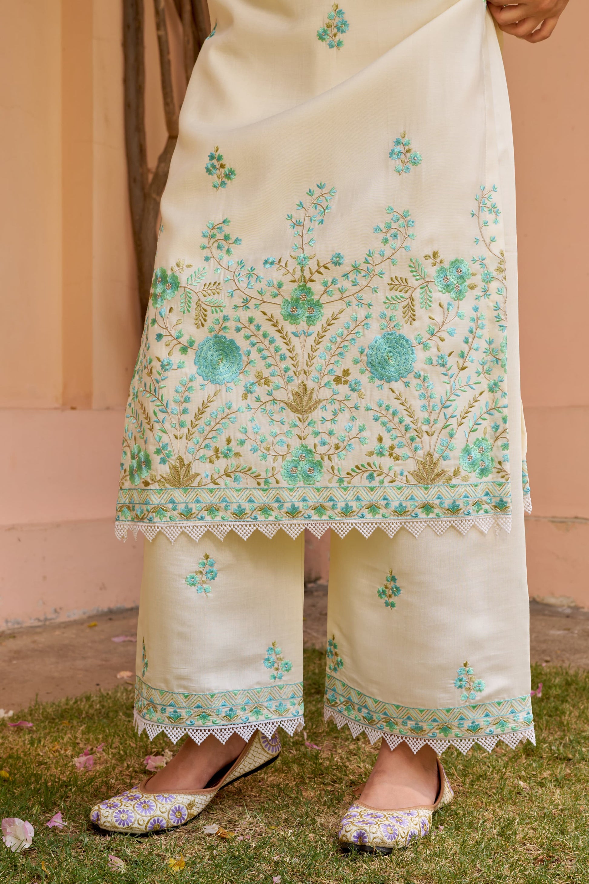 Product Image - AKSHARA: Ivory White Chanderi Embroidered Suit Set