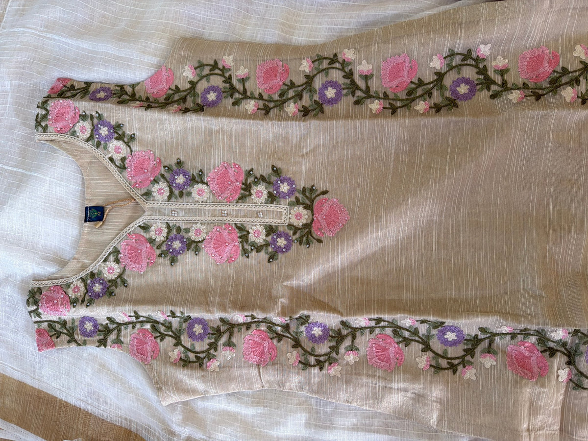 Product Image - Luxury Designer Cotton Tissue Suite - 6