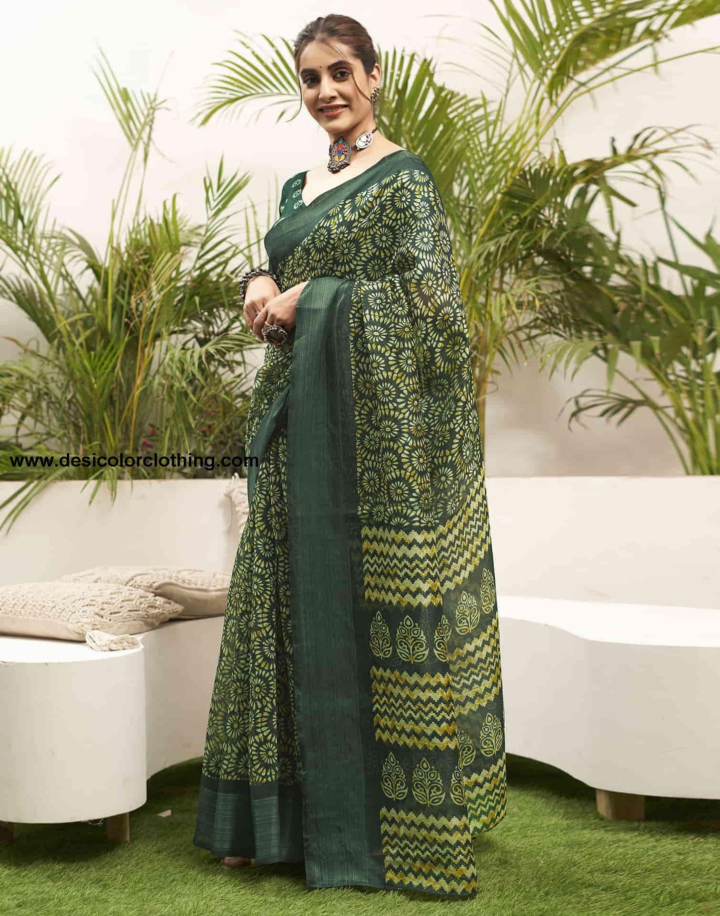 Dark Green Cotton Printed Saree